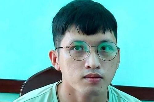 Dụ dỗ, bán 7 thanh niên sang Campuchia với giá 300 triệu đồng