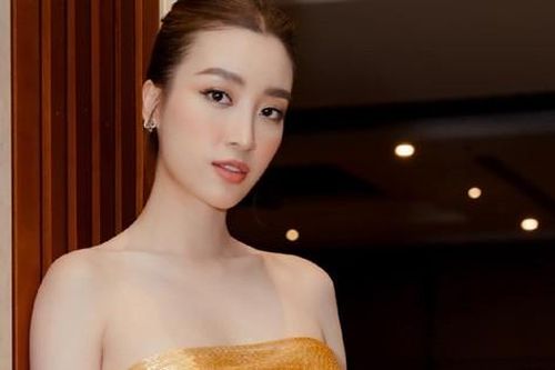 Làn da căng mọng, dáng đồng hồ cát của Đỗ Mỹ Linh - Hoa hậu vướng tin đồn sắp lấy chồng