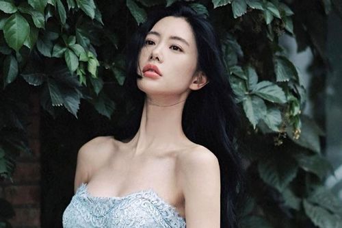 Biểu tượng gợi cảm Clara ở tuổi 36
