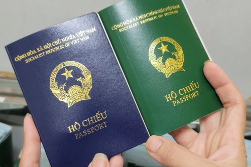 Những ai bị cấm xuất cảnh?