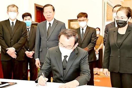 Lãnh đạo Đảng, Nhà nước viếng cố Thủ tướng Nhật Bản Abe Shinzo