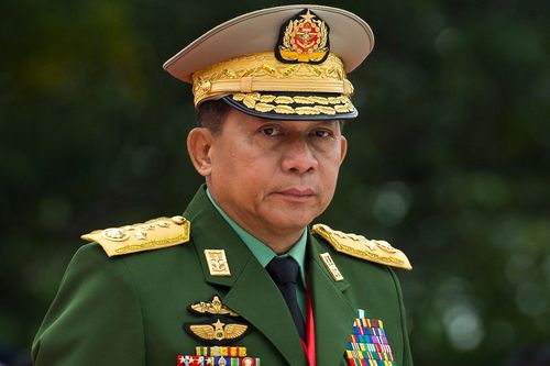 Lãnh đạo chính quyền quân sự Myanmar thăm 'cá nhân' Nga