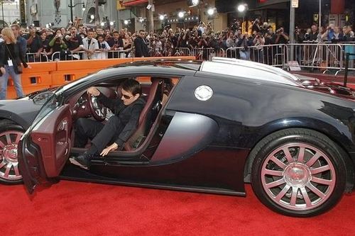 Bộ sưu tập xe đồ sộ của siêu sao Tom Cruise