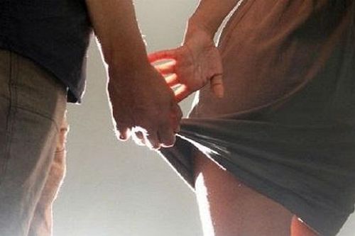 Nhiều phụ nữ ở Thanh Hóa bị kẻ biến thái sàm sỡ