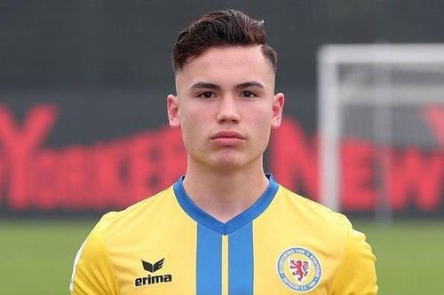 Tiền vệ Việt kiều Đức thử việc tại Sài FC là ai?