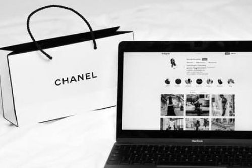 Sự bùng nổ của ngành công nghiệp thời trang trực tuyến tại Đông Nam Á