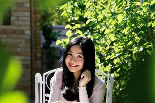 'MC không tuổi' VTV Đặng Châu Anh giờ ra sao?