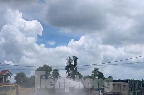 Quảng Ngãi: Người dân Khu kinh tế Dung Quất bị 'tra tấn' vì phải ăn ngủ cùng bụi