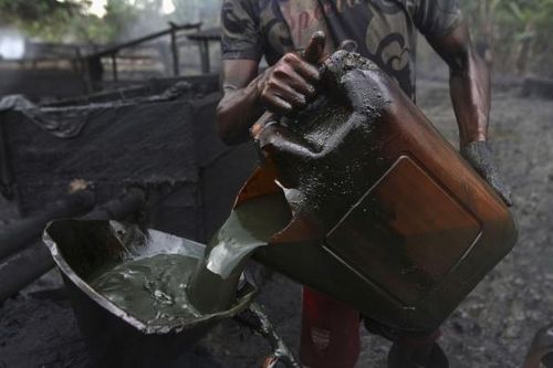 Nigeria mất hơn 10 tỷ USD doanh thu từ dầu thô trong nửa đầu năm
