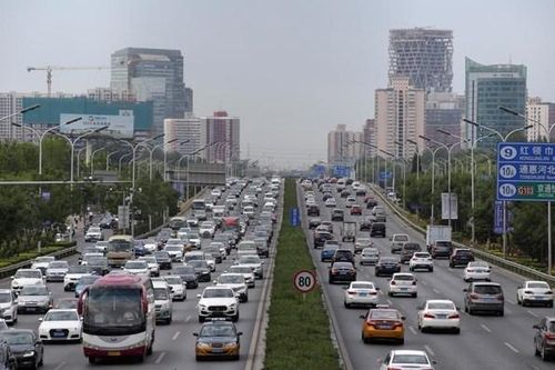 Thị trường ô tô Trung Quốc phục hồi mạnh sau 3 tháng liên tiếp sụt giảm