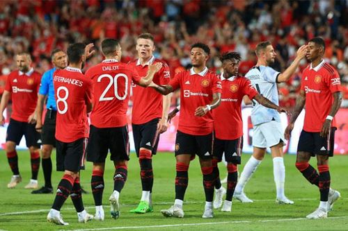 Thấy gì qua trận giao hữu đầu mùa của Manchester United?