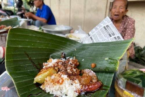 Món ăn vặt không thể bỏ qua ở Indonesia