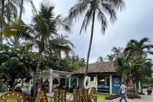 Khánh Hòa sẽ di dời hai nhà hàng chắn biển Nha Trang