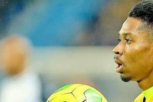 Hậu vệ gốc Việt Jason Pendant Quang Vinh gia nhập Ligue 2, đối đầu Quang Hải