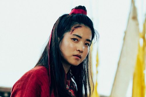 Kim Tae Ri đối đầu Woo Bin - So Ji Sub trong bom tấn viễn tưởng mới