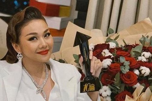 Hé lộ căn biệt thự sang trọng, hiện đại rộng tới 1.000m² của siêu mẫu Thanh Hằng