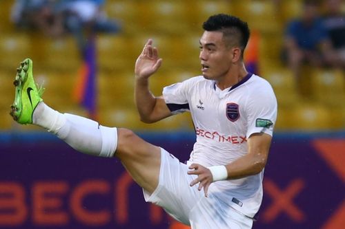 Tiến Linh trừng phạt hai cựu binh U23 Việt Nam