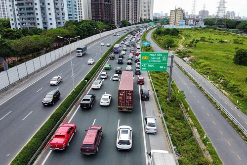 Học lái xe sẽ có phần chạy trên đường cao tốc?