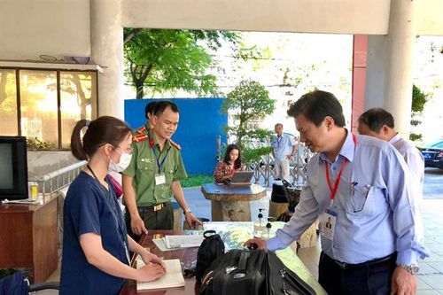 Chấm thi tốt nghiệp THPT: Nhiều biện pháp giám sát chéo