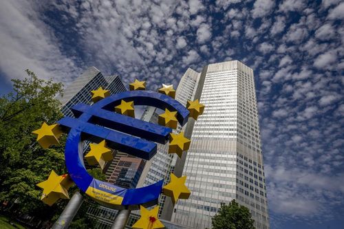 Dự báo chiến tranh Ukraine tiếp tục tác động mạnh tới EU, đẩy cao lạm phát