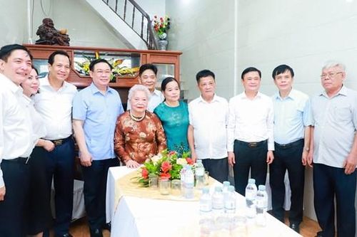 Chăm lo cho các gia đình chính sách là nhiệm vụ trọng tâm của Đảng, Nhà nước