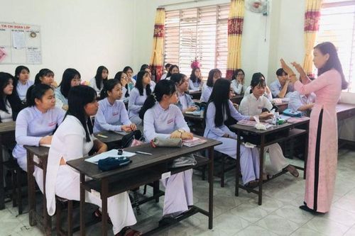 Tăng cường đầu tư cho lĩnh vực giáo dục