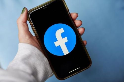 Facebook cho phép người dùng tạo nhiều hồ sơ trong một tài khoản