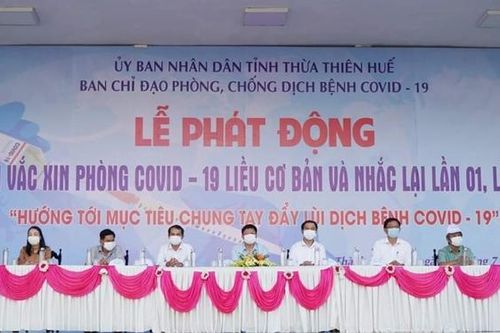 Thừa Thiên Huế: Phát động chiến dịch tiêm chủng vắc xin phòng Covid-19