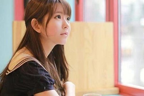 Con trai làm tán gia bại sản, hành động của con dâu khiến mẹ chồng ấm lòng