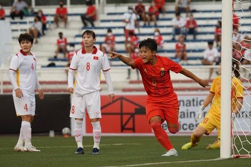 Thua Myanmar, tuyển nữ Việt Nam trắng tay rời AFF Cup