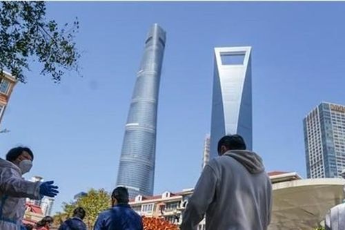 Nỗi lo từ nền kinh tế lớn thứ 2 thế giới