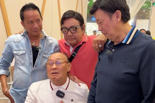 Xúc động màn hội ngộ của nghệ sĩ Duy Phương với NSƯT Bảo Quốc, 'nhói tim' vì tưởng đã quên