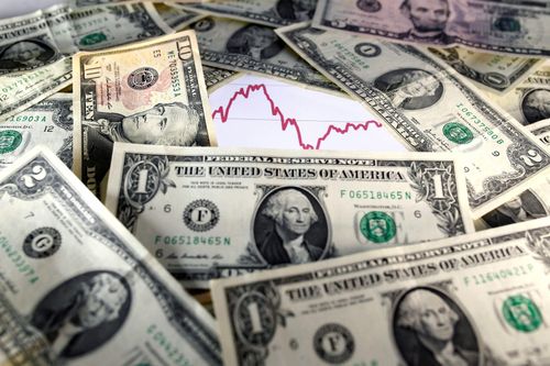 Mối nguy toàn cầu khi đồng USD tăng mạnh