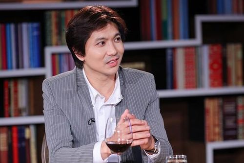 Ca sĩ Tim: 'Tôi đã không làm tròn trách nhiệm của một người chồng'