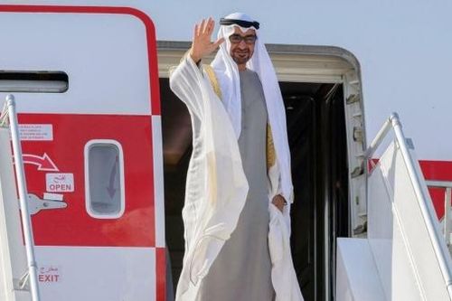 Tìm nguồn cung năng lượng giữa rối ren, Pháp đón 'khách quý' từ UAE