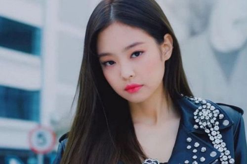 Phim đầu tay của Jennie (BLACKPINK) vừa tung trailer đã lập thành tích khủng