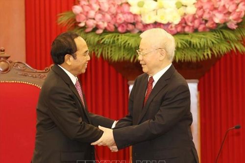 Các nhà lãnh đạo Việt Nam tiếp Phó chủ tịch nước Lào Bounthong Chitmany