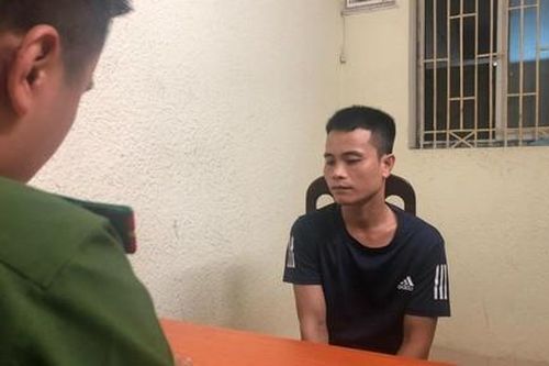 Vừa ra tù, làm giả giấy tờ xin làm bảo vệ rồi chiếm đoạt xe của khách