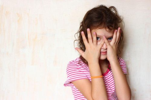 8 đặc điểm của trẻ thiếu tự tin