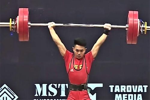 Đô cử trẻ Việt Nam phá 3 kỷ lục thế giới