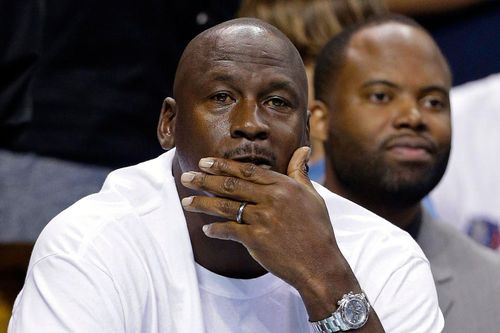 Đồng hồ trăm nghìn USD của tỷ phú Michael Jordan