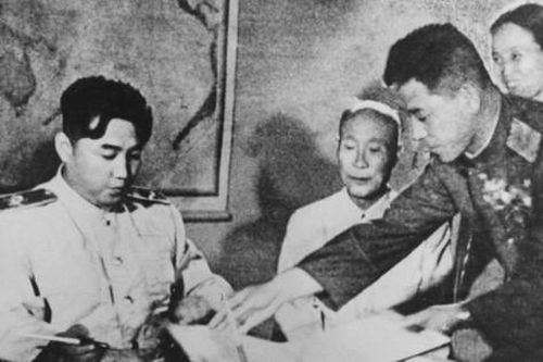Xung đột Nga - Ukraine sẽ 'đóng băng' giống chiến tranh Triều Tiên?