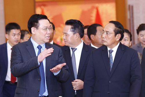 Không ngừng vun đắp và củng cố quan hệ đặc biệt Việt Nam - Lào