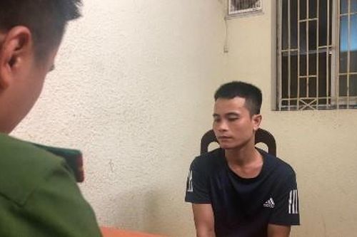 Khởi tố nhân viên bảo vệ lấy xe của khách đi bán