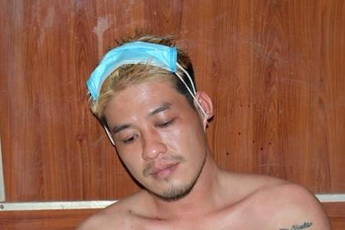 Công an truy nóng đối tượng đâm nhân viên cây xăng cướp gần 50 triệu đồng