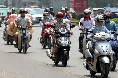 Bắc Bộ giảm nhiệt nhưng vẫn còn oi nóng, chiều tối và đêm có mưa dông