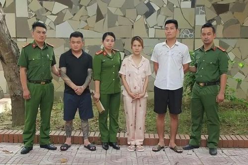 Ném chất nổ để dằn mặt tình địch nhưng 'nhầm nhà'