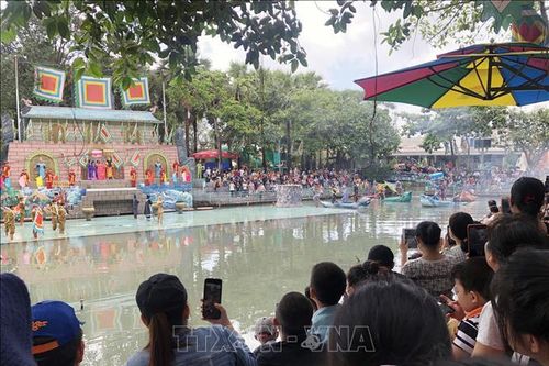 TP Hồ Chí Minh thu hút du khách sau dịch COVID-19