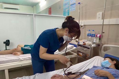 Hà Nội đã ghi nhận trên 2.600 ca mắc cúm, cảnh báo số mắc đang gia tăng