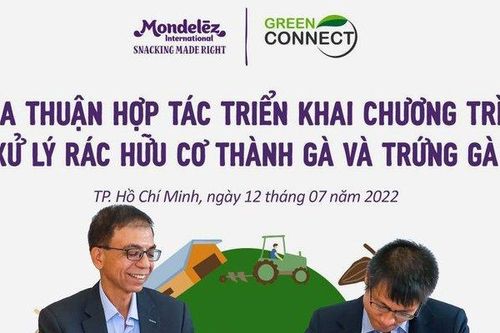 Mondelez Kinh Đô và Green Connect ký kết hợp tác triển khai giải pháp xử lý rác hữu cơ thành gà và trứng gà